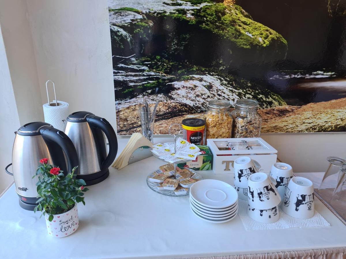 Guest House Slatki Snovi Knin Bagian luar foto