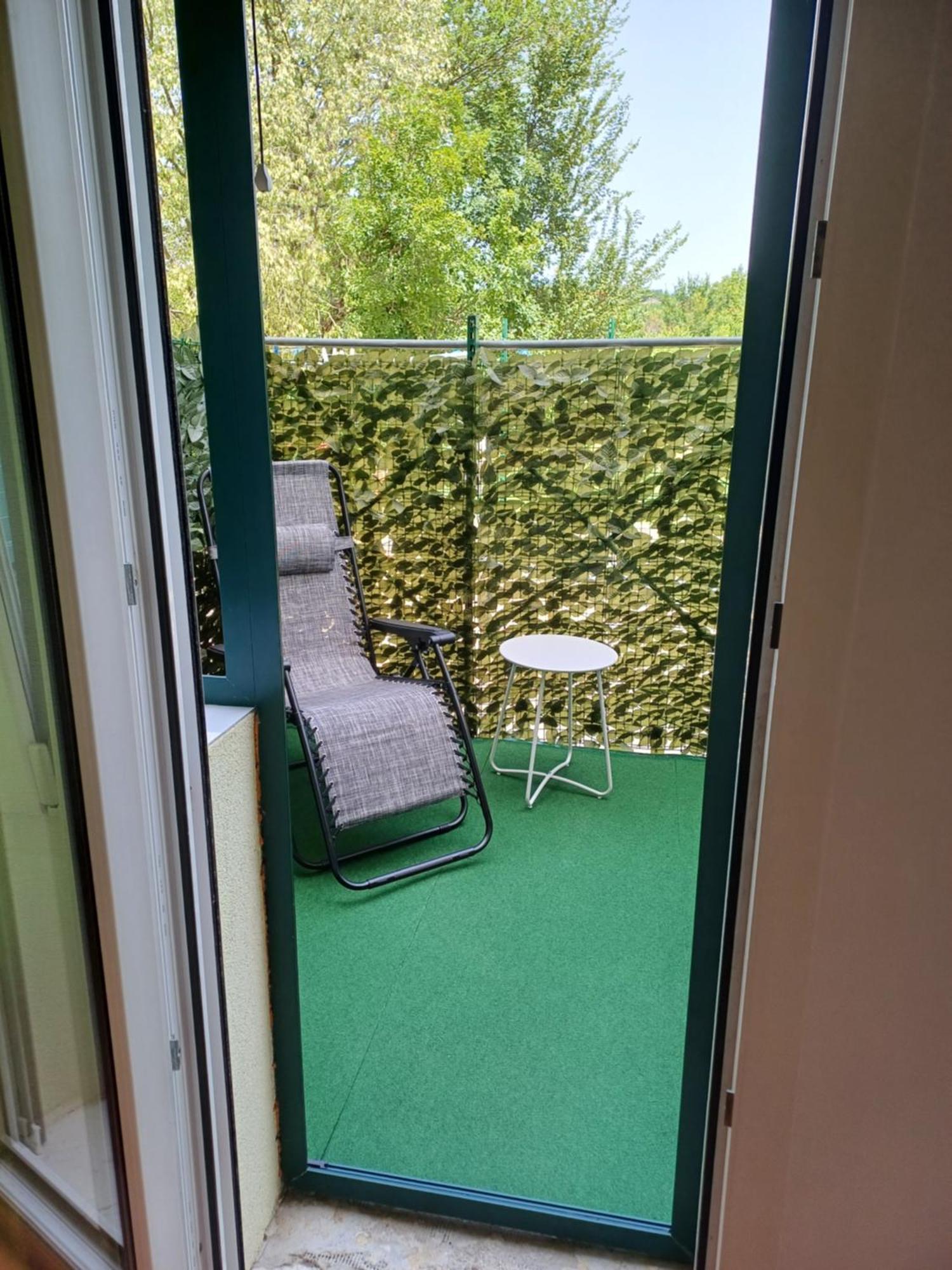 Guest House Slatki Snovi Knin Bagian luar foto